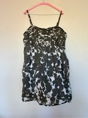 Old Navy Grey White XL Floral Babydoll Mini Spaghetti Strap Dress Pockets Y2K
